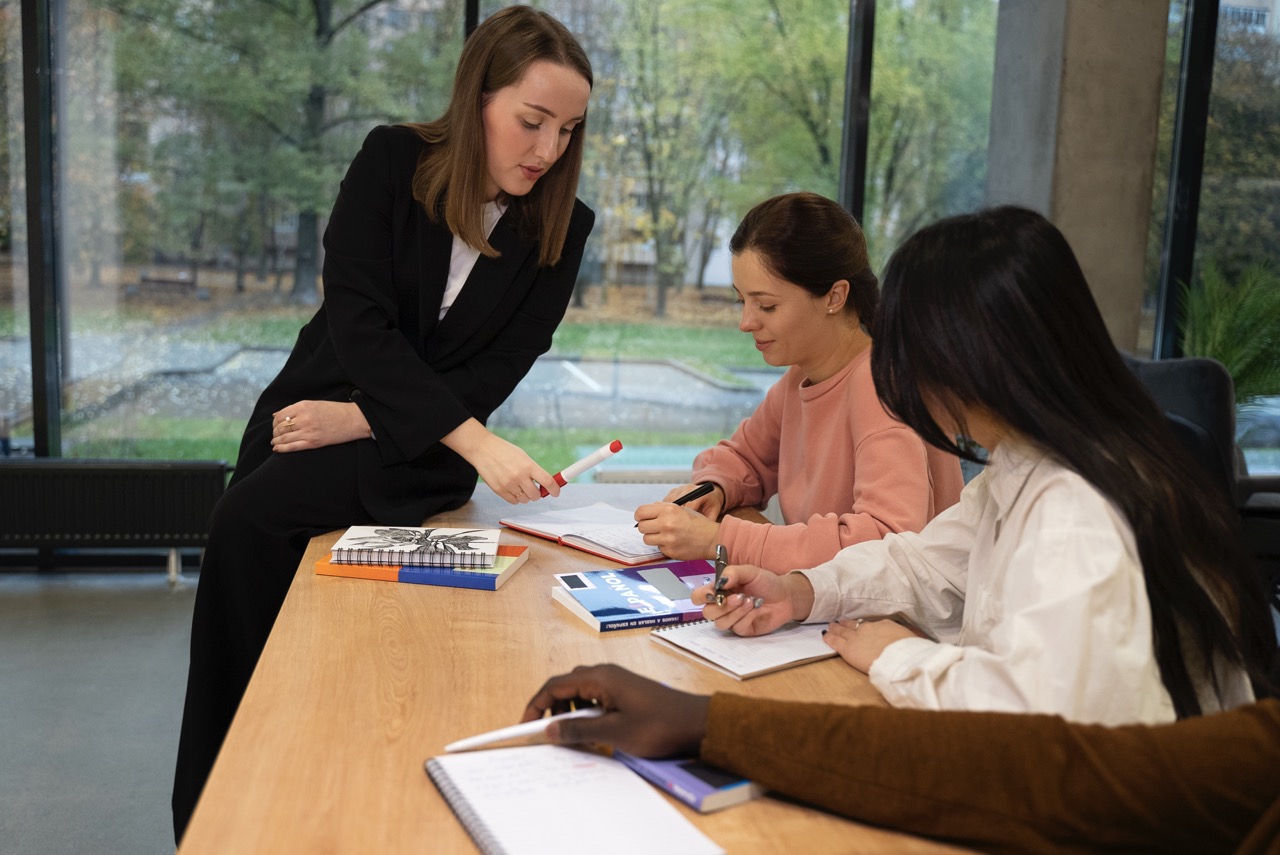 Study in India - Scholarship & Career Guidance